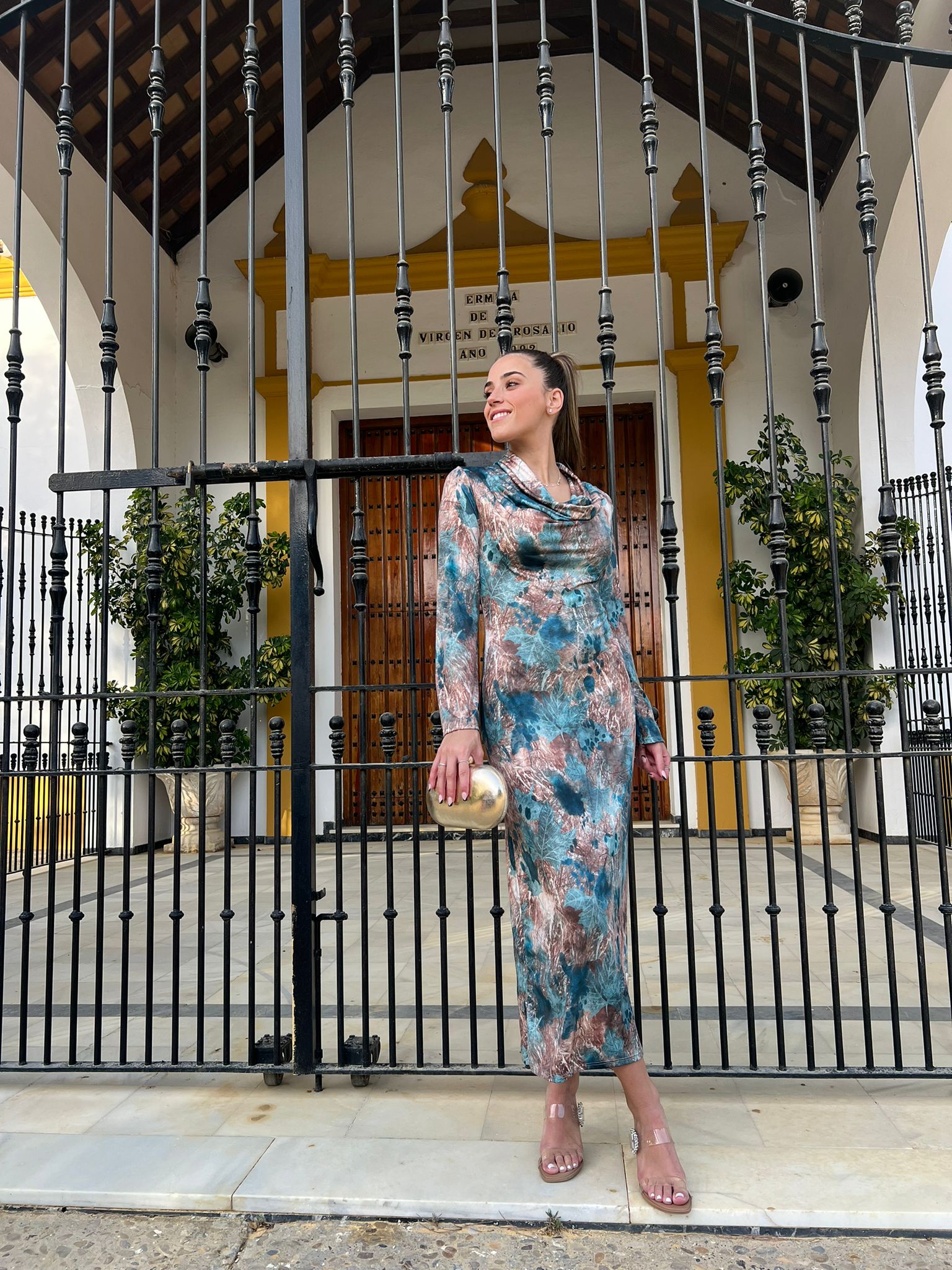 7421815e-aabe-4ff5-8a11-6ff1a096322c